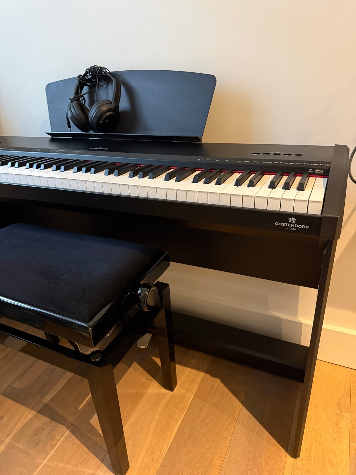 Amadeus Stage BT Digitale Piano - Zwart, Ophalen, Zwart, Digitaal, Zo goed als nieuw