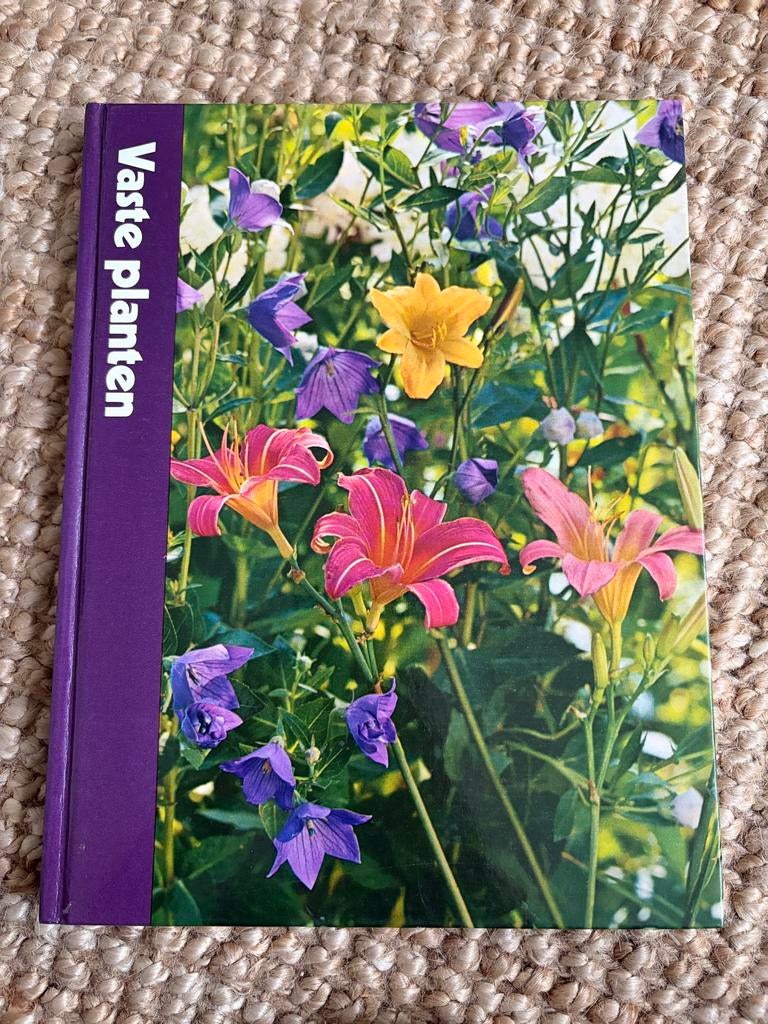 Boek Vaste Planten - Tuinieren en Tuinplanten Gids, Boeken, Ophalen of Verzenden, Zo goed als nieuw, Tuinieren en Tuinplanten