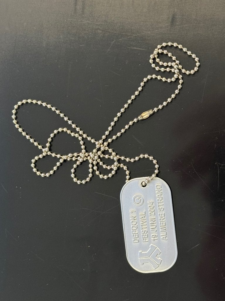Defqon 2004 Dogtag ketting, Ophalen of Verzenden, Nieuw, Overige materialen