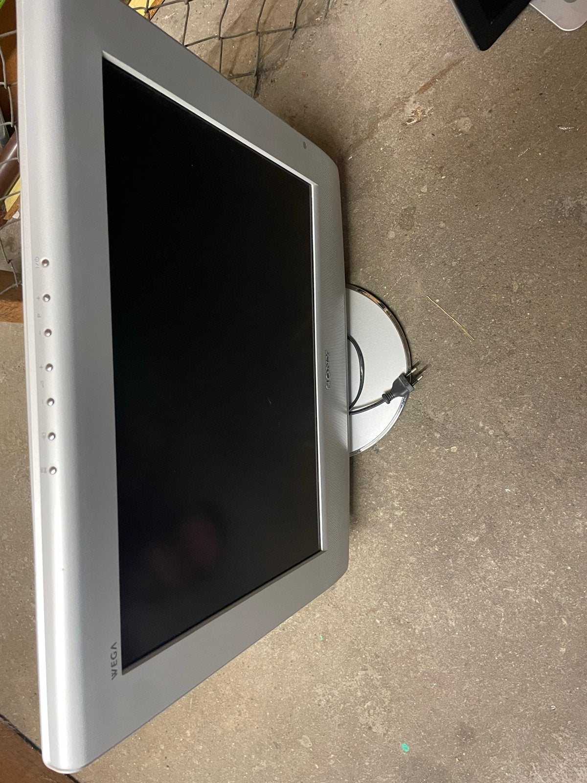 Sony WEGA KLV-20SR3 LCD TV - Gebruikt, Ophalen, Gebruikt, 50 Hz, HD Ready (720p)