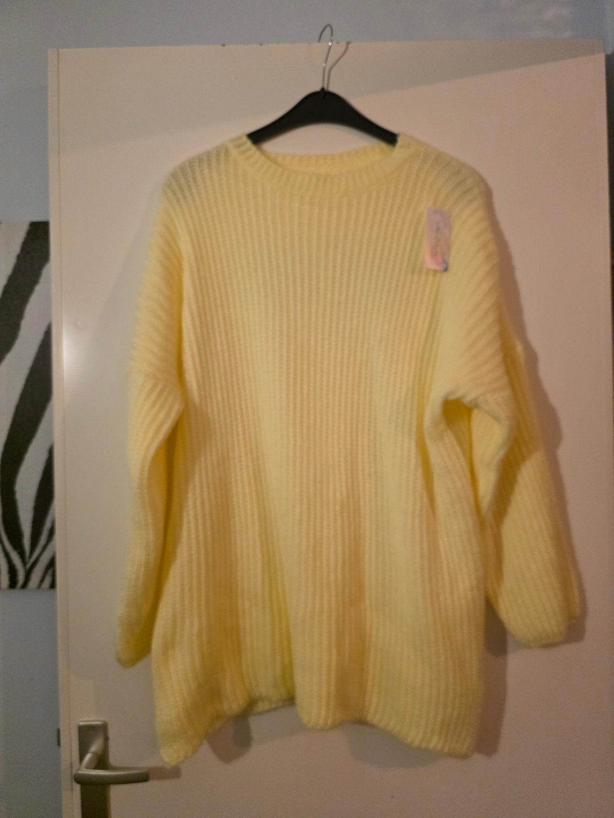 Geel gebreid jurkje / lange trui, Maat 38/40 (M), Geel, Nieuw, Ophalen of Verzenden