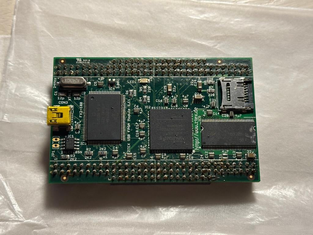 ZTEX USB-FPGA Module 1.11 (Xilinx Spartan-6 XC6SLX25), Ophalen of Verzenden, Gebruikt