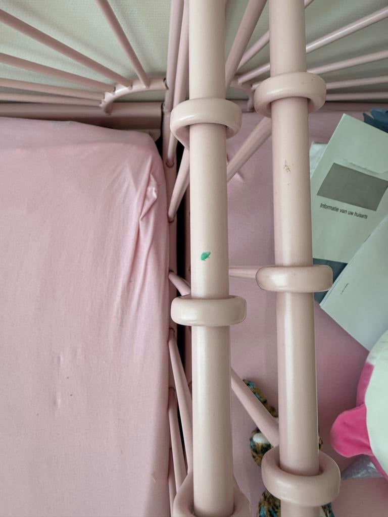 2x IKEA Minnen bedden roze, inclusief lattenbodem, Kinderen en Baby's, Kinderkamer | Bedden, Ophalen, Gebruikt, 70 tot 85 cm, Lattenbodem
