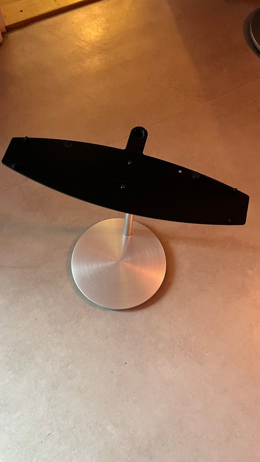 Bang & Olufsen Beosound 1 vloerstandaard, Ophalen of Verzenden, Zo goed als nieuw