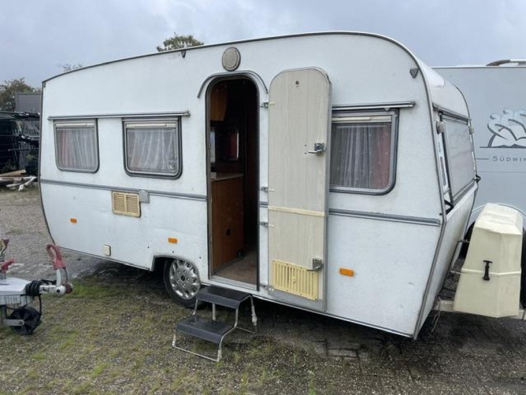 Fendt Karaat 425 1972; 2xzit tent luifel; een goede retro, Overige typen, Bedrijf, Treinzit, 750 - 1000 kg