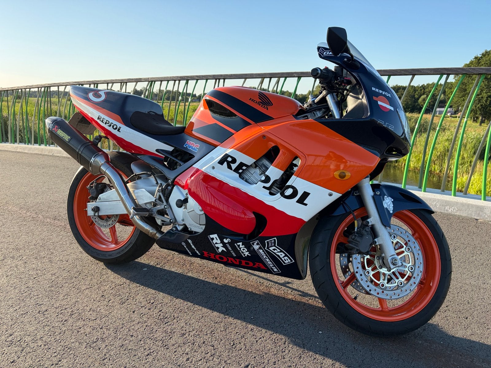 Honda CBR 600 F Repsol Edition Akrapovic uitlaat, Sportuitlaat, 4 cilinders, Motorrijbewijs A, Gebruikt
