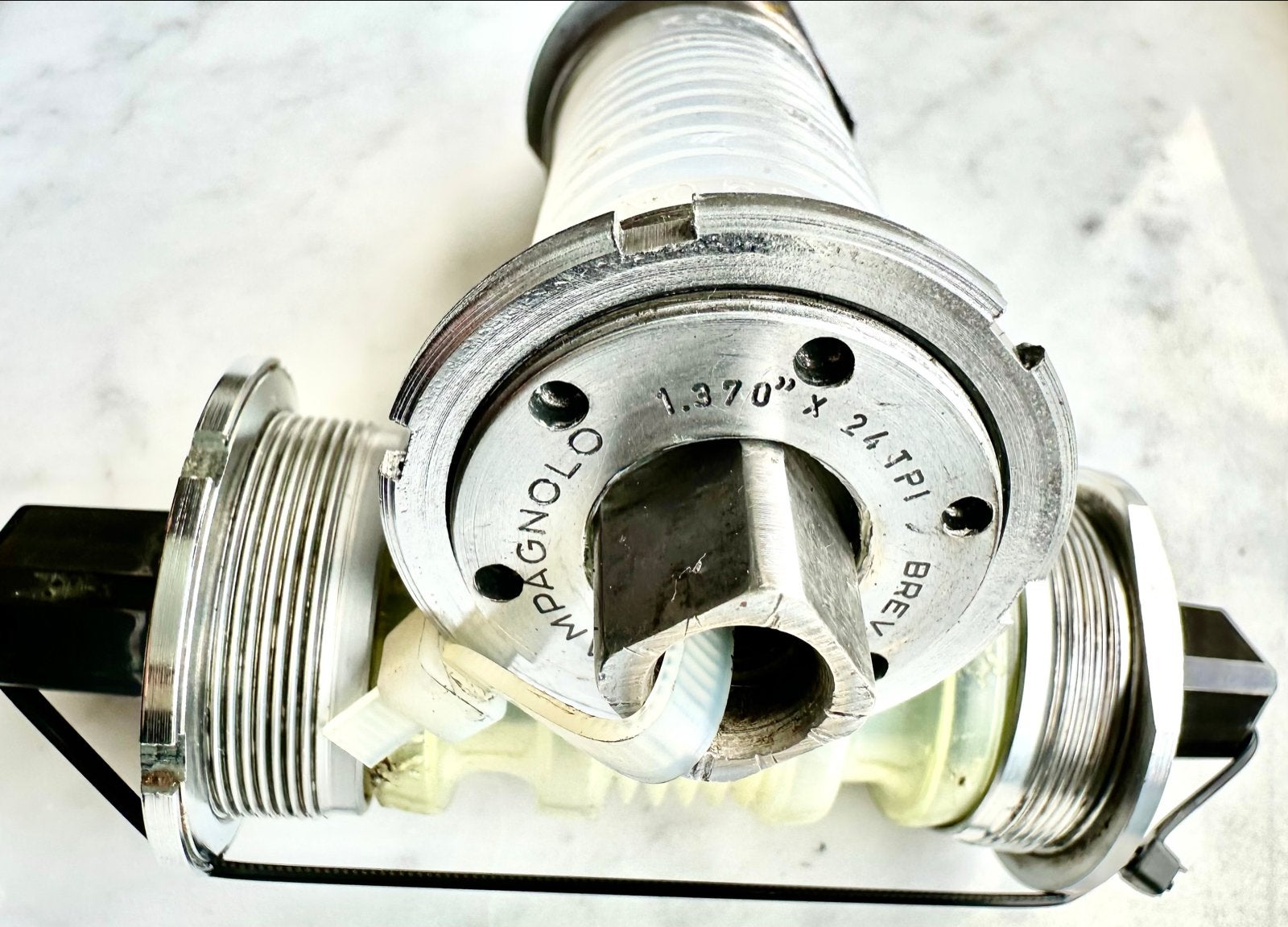 2 Vintage bottom brackets 1’37x24TPI, Overige merken, Gebruikt, Ophalen of Verzenden, 10 tot 15 versnellingen