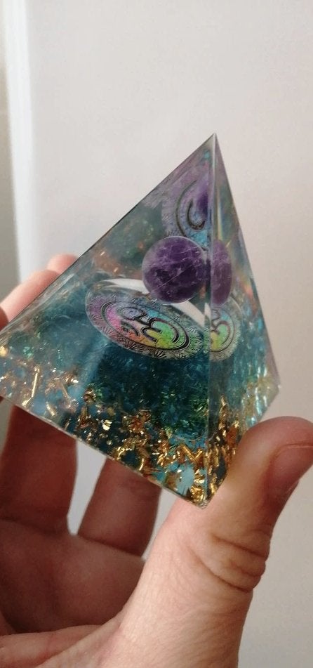 Orgone Piramide Kristal Healing Energie Steen Chakra Helen, Verzenden, Mineraal