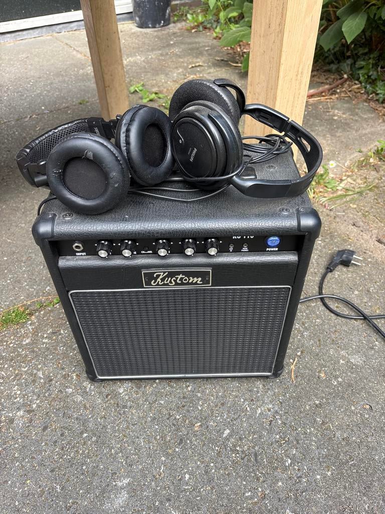 Kustom gitaarversterker met hoofdtelefoons, Ophalen of Verzenden, Gebruikt, Gitaar, Minder dan 50 watt