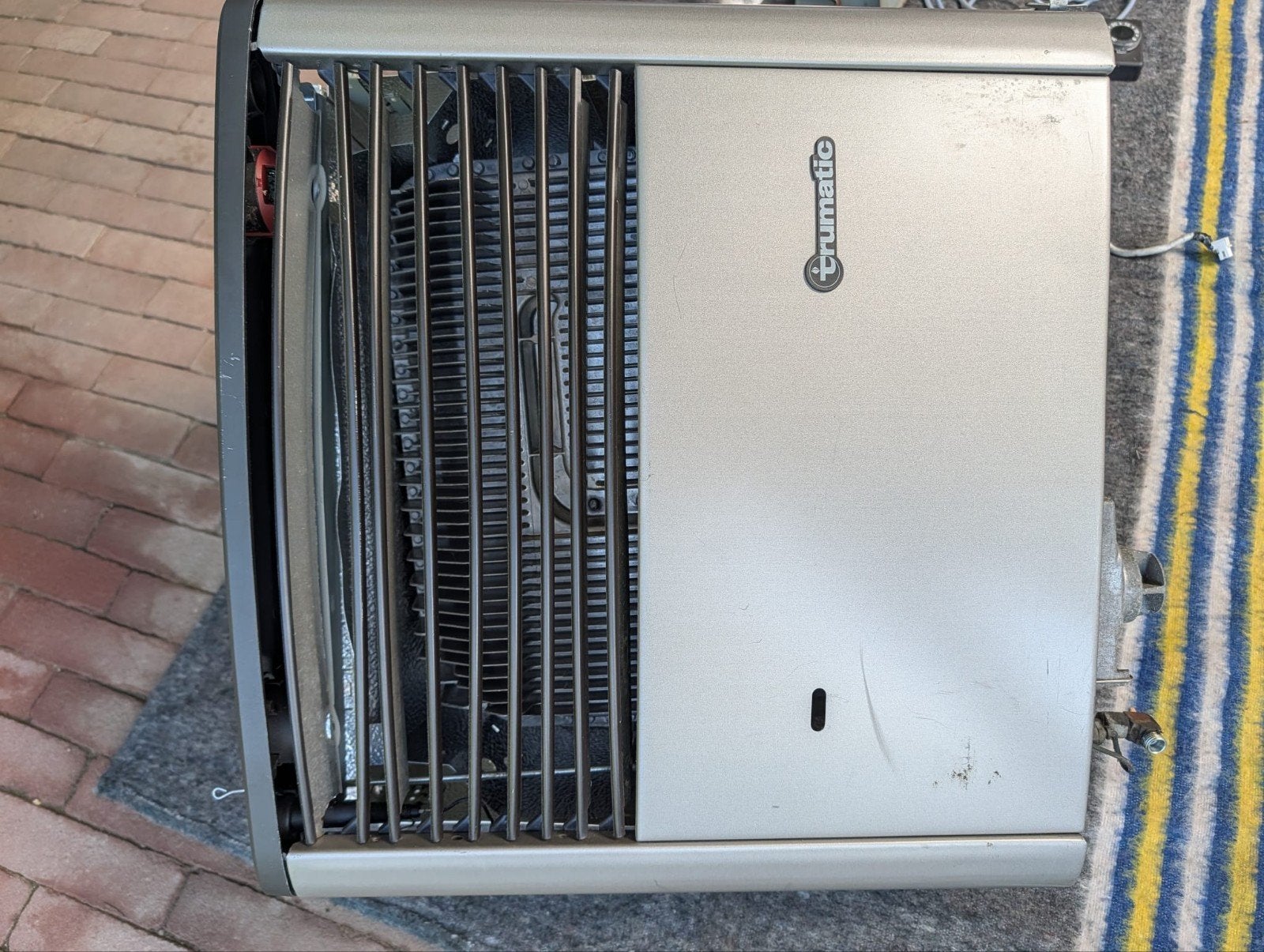 Truma 3002 EL / 5002 EL
Truma verwarming met Ultraheat! Met, Ophalen