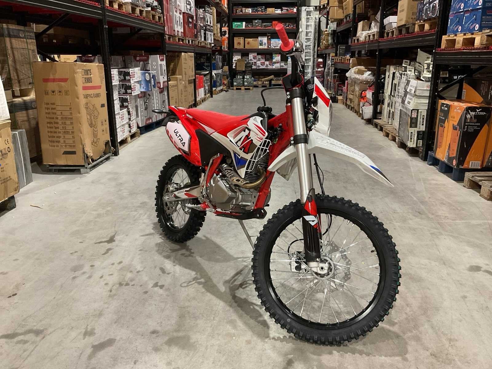 Ultra Cross Thunder 300 rood AGB40-1 Motorfiets, Bedrijf, Gebruikt, Overig, Ultra Cross