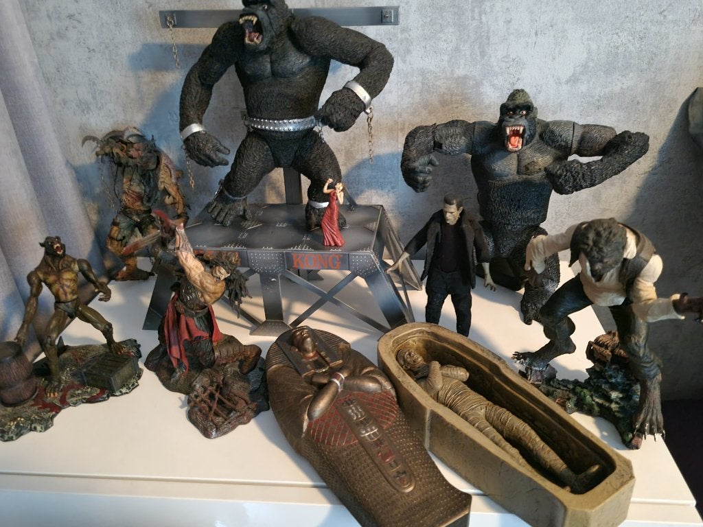 monster figuren, Ophalen