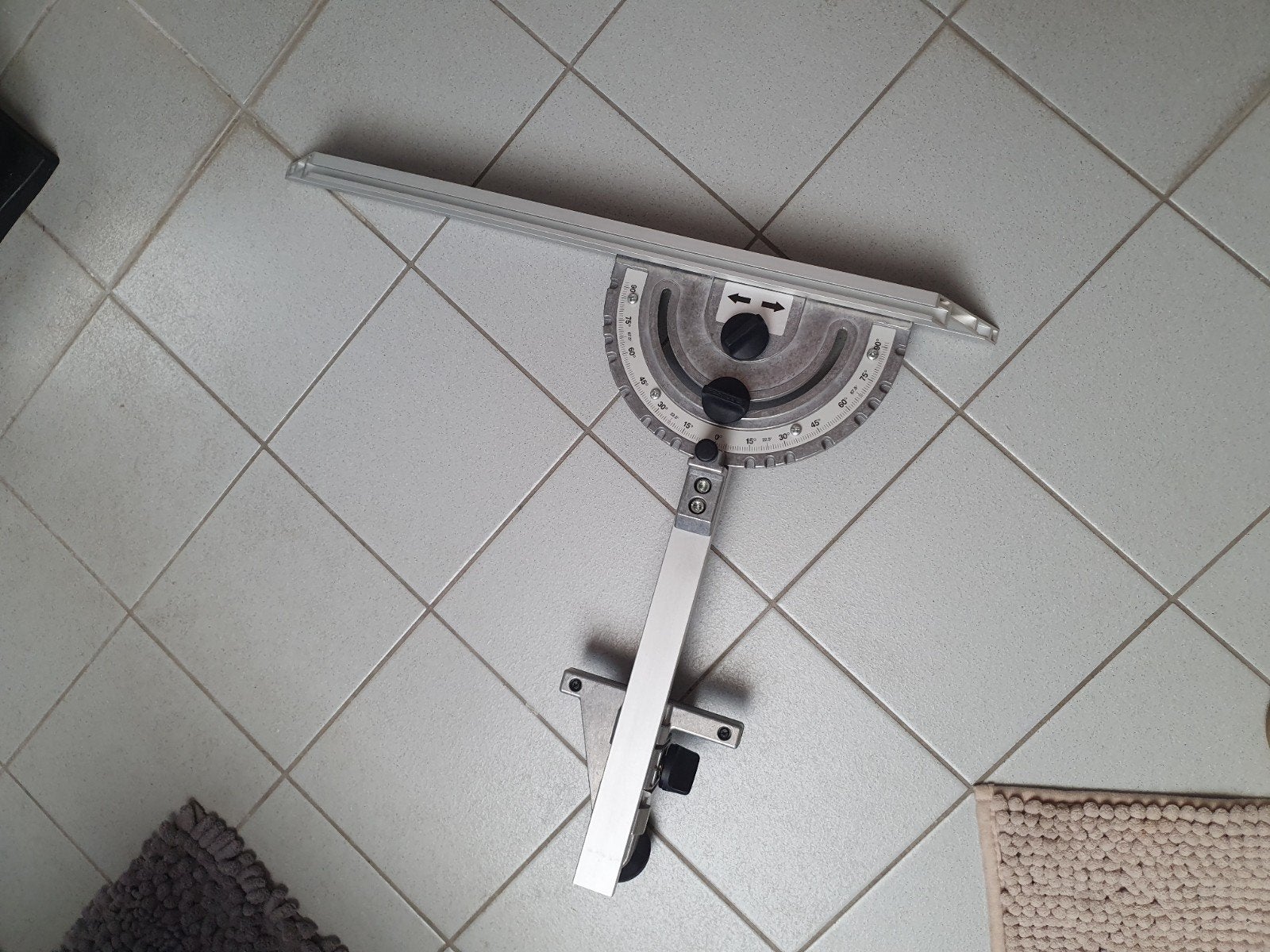 Festool zaagtafel geleider nw, Doe-het-zelf en Verbouw, Gereedschap | Zaagmachines, Ophalen, 1200 watt of meer, Cirkelzaag, 30 tot 70 mm