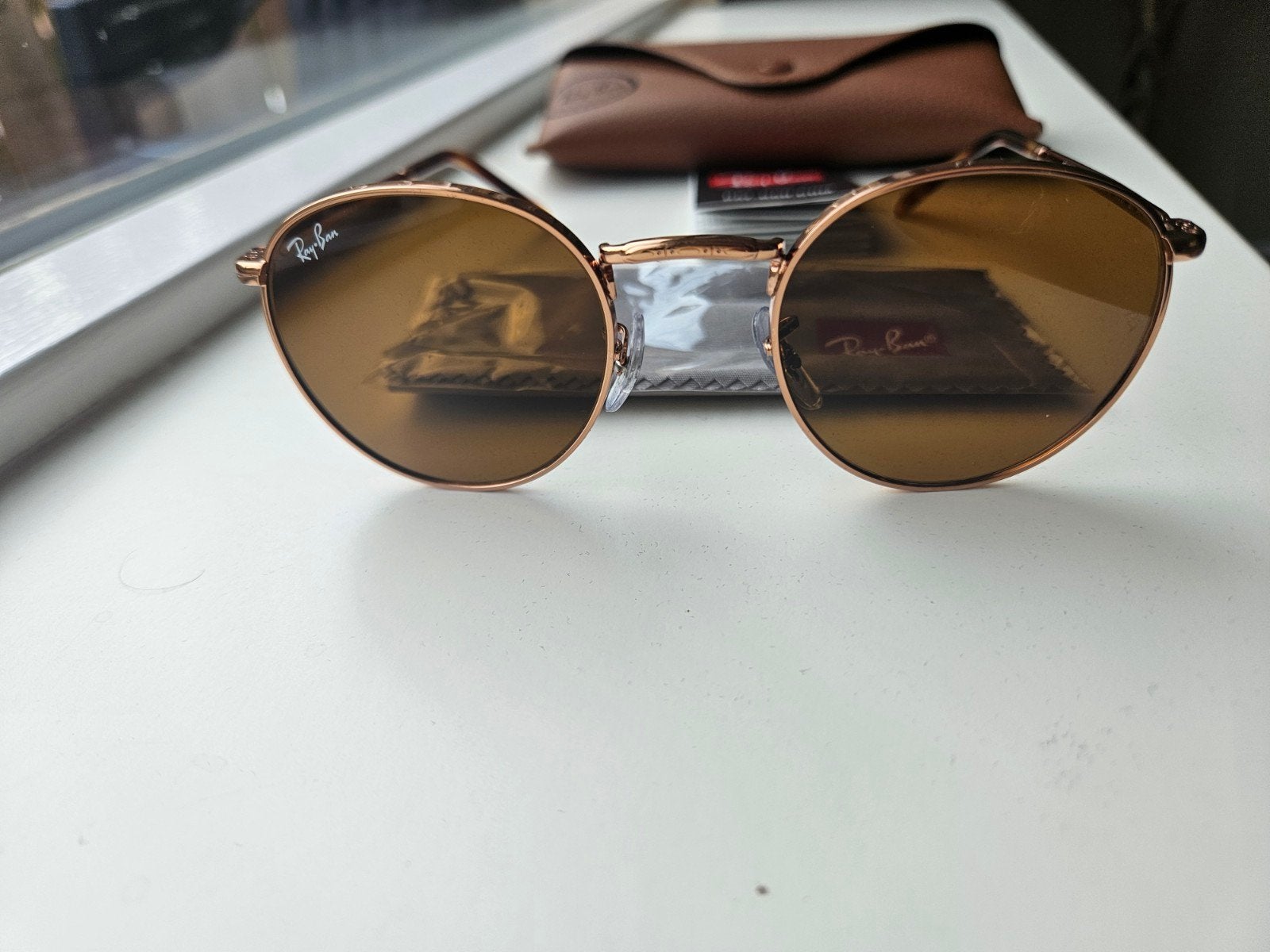 Nieuwe Ray-Ban Round Metal Zonnebril, Zonnebril, Bruin, Nieuw, Ophalen of Verzenden