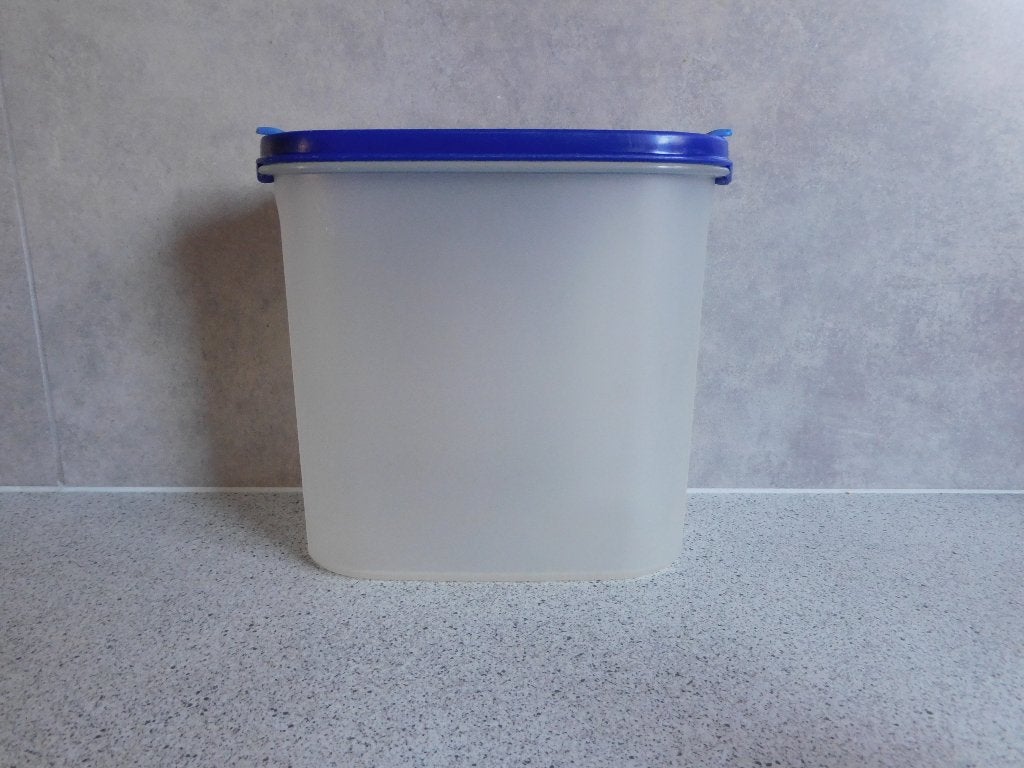 Tupperware Ruimtespaarder 1,7 Ltr. Blauw, Blauw, Overige typen, 1700 ml, Ophalen of Verzenden