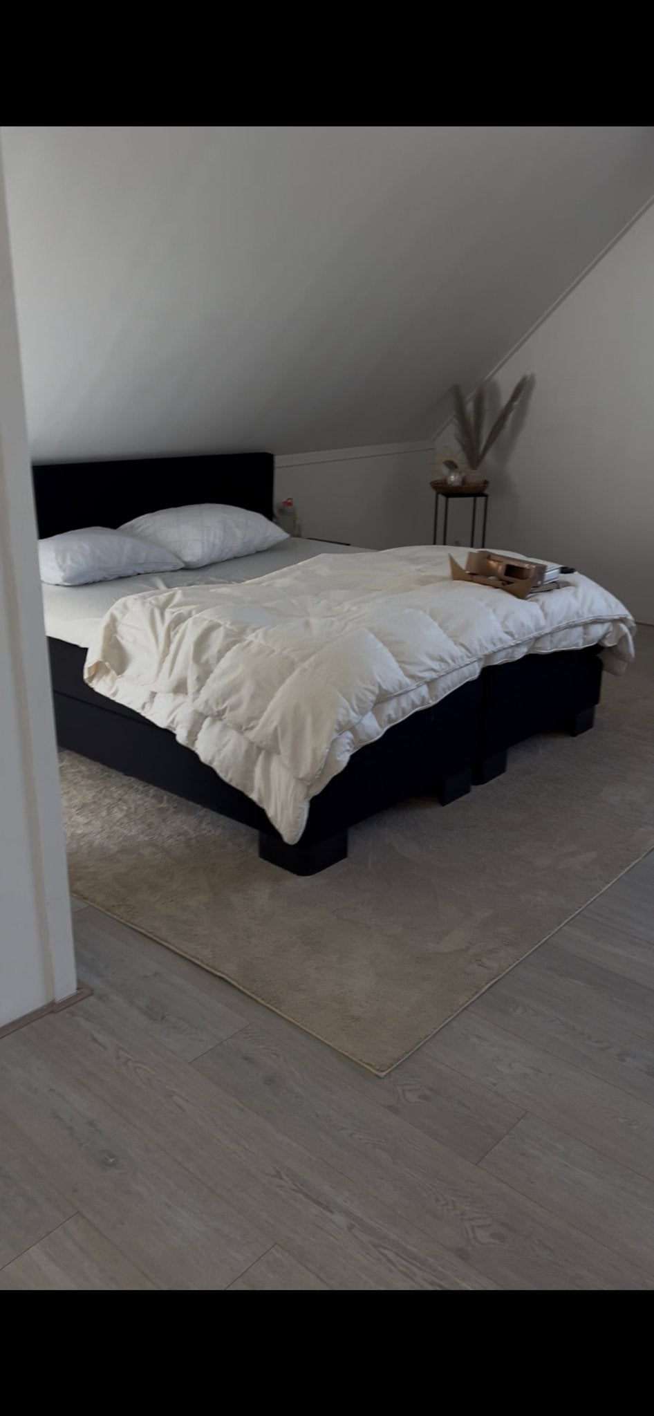 GRATIS! tweepersoonsbed (boxspring) zwarte bekleding, Ophalen, Zwart, Tweepersoons, Zo goed als nieuw