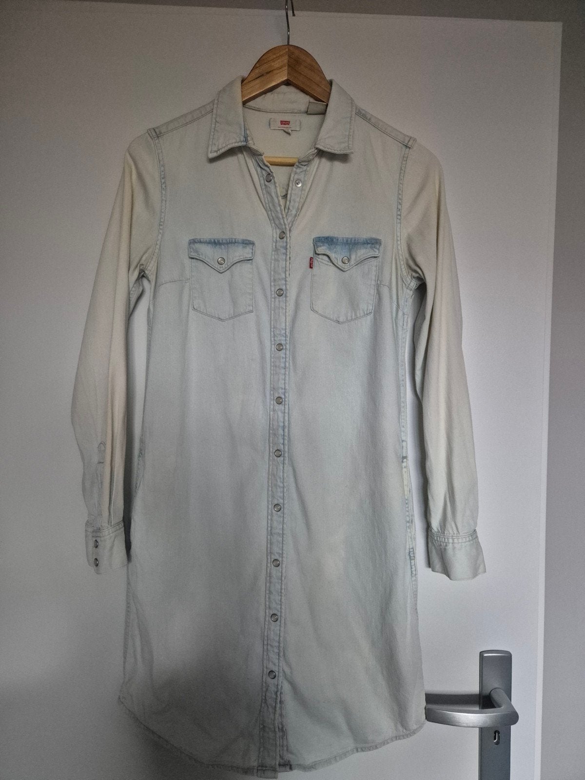 Levi's spijkerblouse spijkerjurk jurk blouse mt xs

Kijk voo, Ophalen of Verzenden, Maat 34 (XS) of kleiner, Blauw