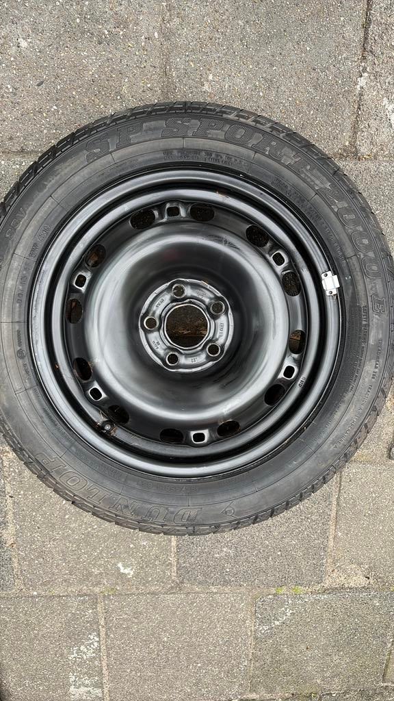 Dunlop sport 2000 195/55r15 zo goed als nieuw, Ophalen, Zo goed als nieuw