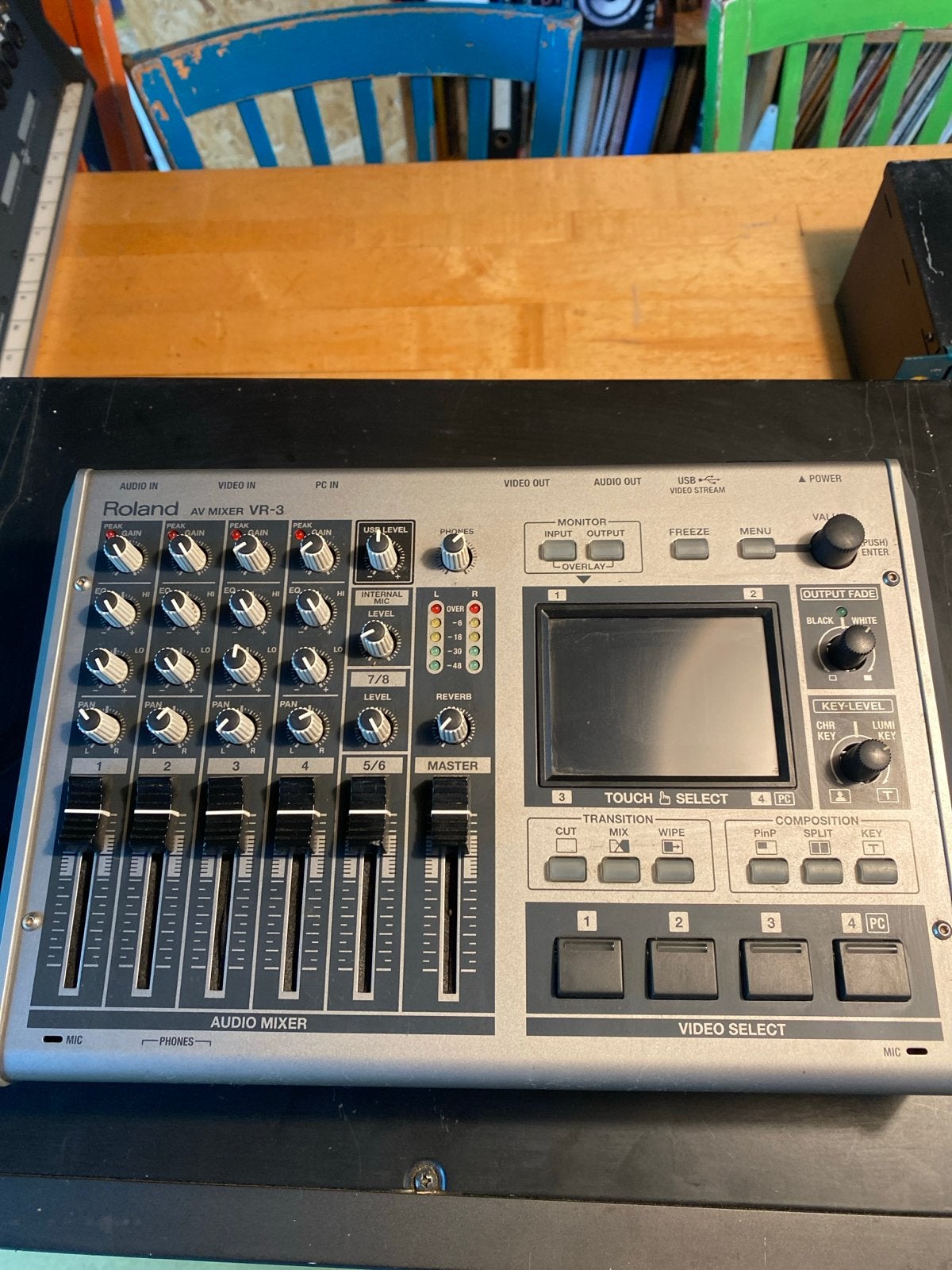Roland AV Mixer VR-3 - Audio & Video Mixer, Audio, Tv en Foto, Professionele Audio-, Tv- en Video-apparatuur, Ophalen, Gebruikt