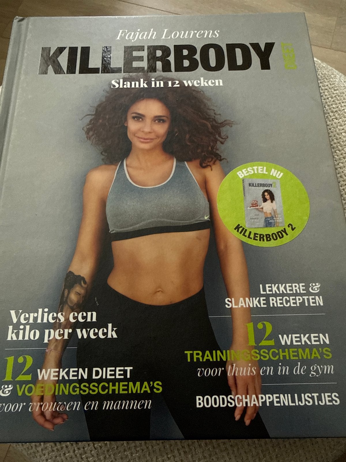 Killerbody: Slank in 12 weken - Fajah Lourens, Ophalen of Verzenden, Zo goed als nieuw, Dieet en Voeding