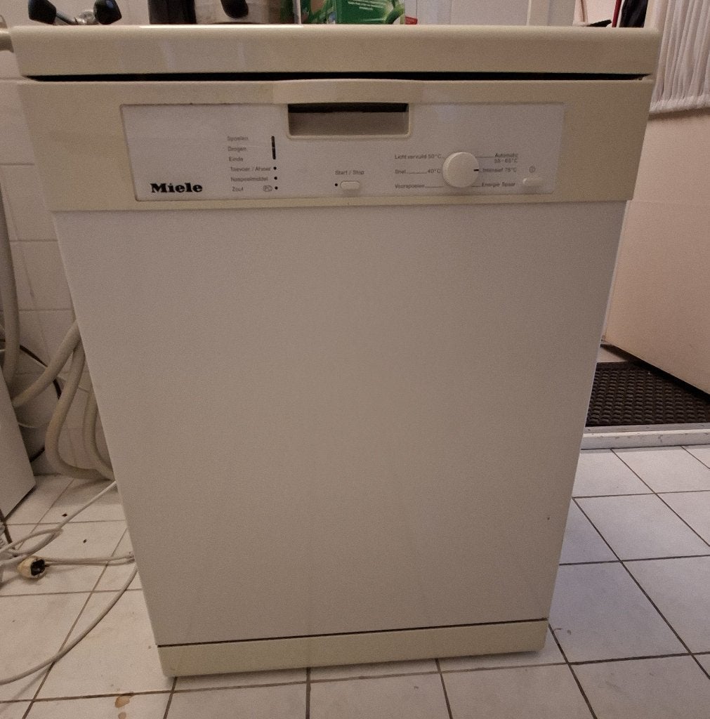 Vaatwasser MIELE, Witgoed en Apparatuur, Ophalen, Minder dan 10 liter, 85 tot 90 cm, Gebruikt