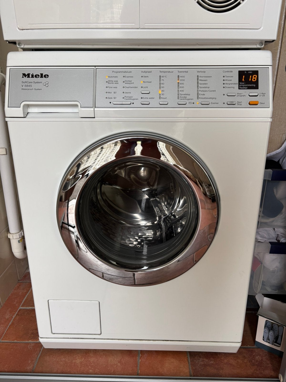 Foto 3 van Miele wasmachine en Siemens wasdroger