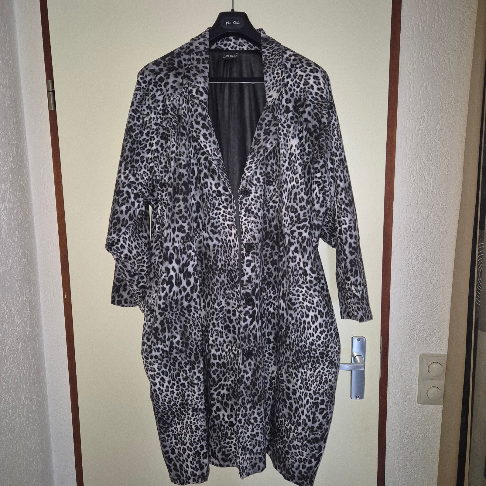zgan tussenjas merk ophilia mt 6 teab !, Kleding | Dames, Grote Maten, Ophilia, Ophalen of Verzenden, Zo goed als nieuw, Jas of Mantel