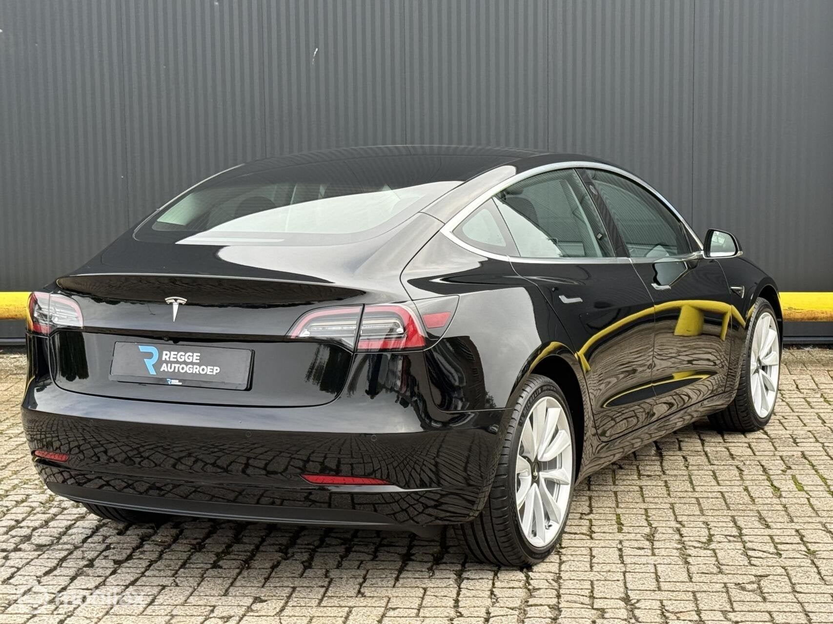 Tesla Model 3 Standard RWD Plus 60 kWh ACCU NIEUW SOH 100%, Automaat, 238 pk, Achterwielaandrijving, Gebruikt