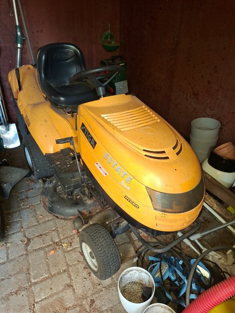 STIGA hydrostatische dekmaaier 16/102, Ophalen, Gebruikt, Stiga, Opvangbak