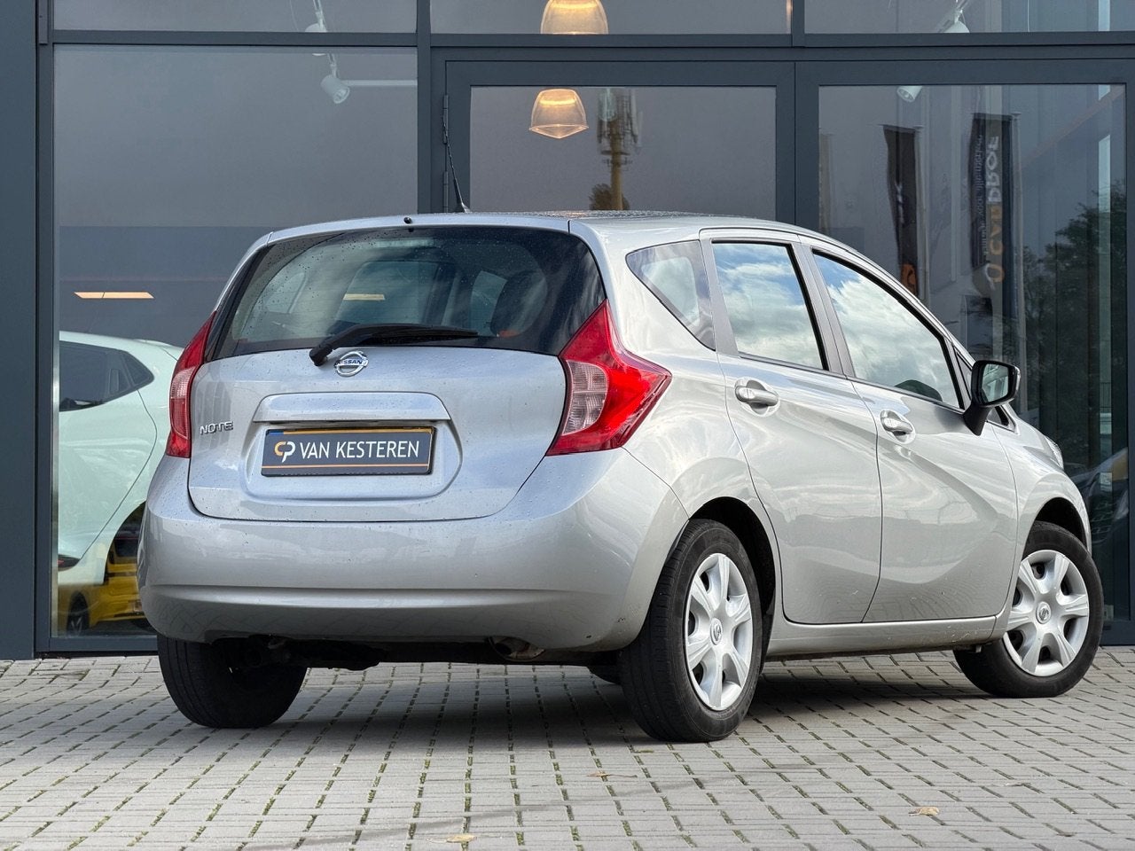 NISSAN Note 1.2 80pk Acenta | Airco | Cruise C. | Voll. Onde, Auto's, 21 km/l, Dealer onderhouden, Stof, 1198 cc