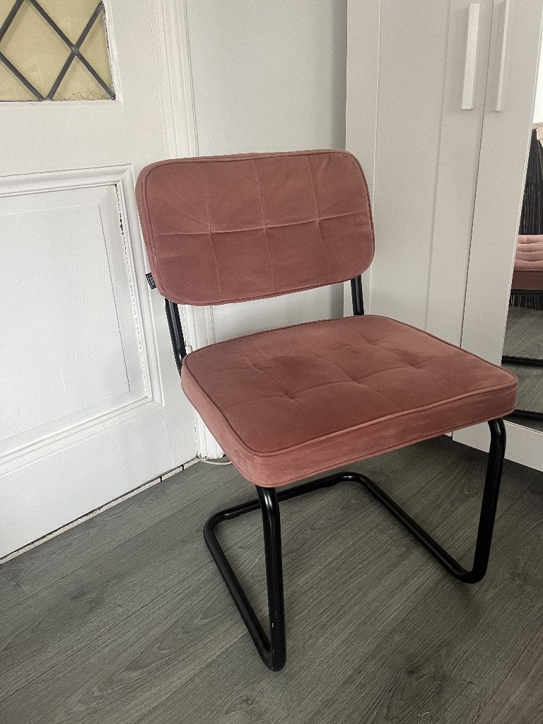 Roze velvet eetkamerstoel Ivy – KICK Collection, Ophalen, Gebruikt, Overige kleuren, Eén
