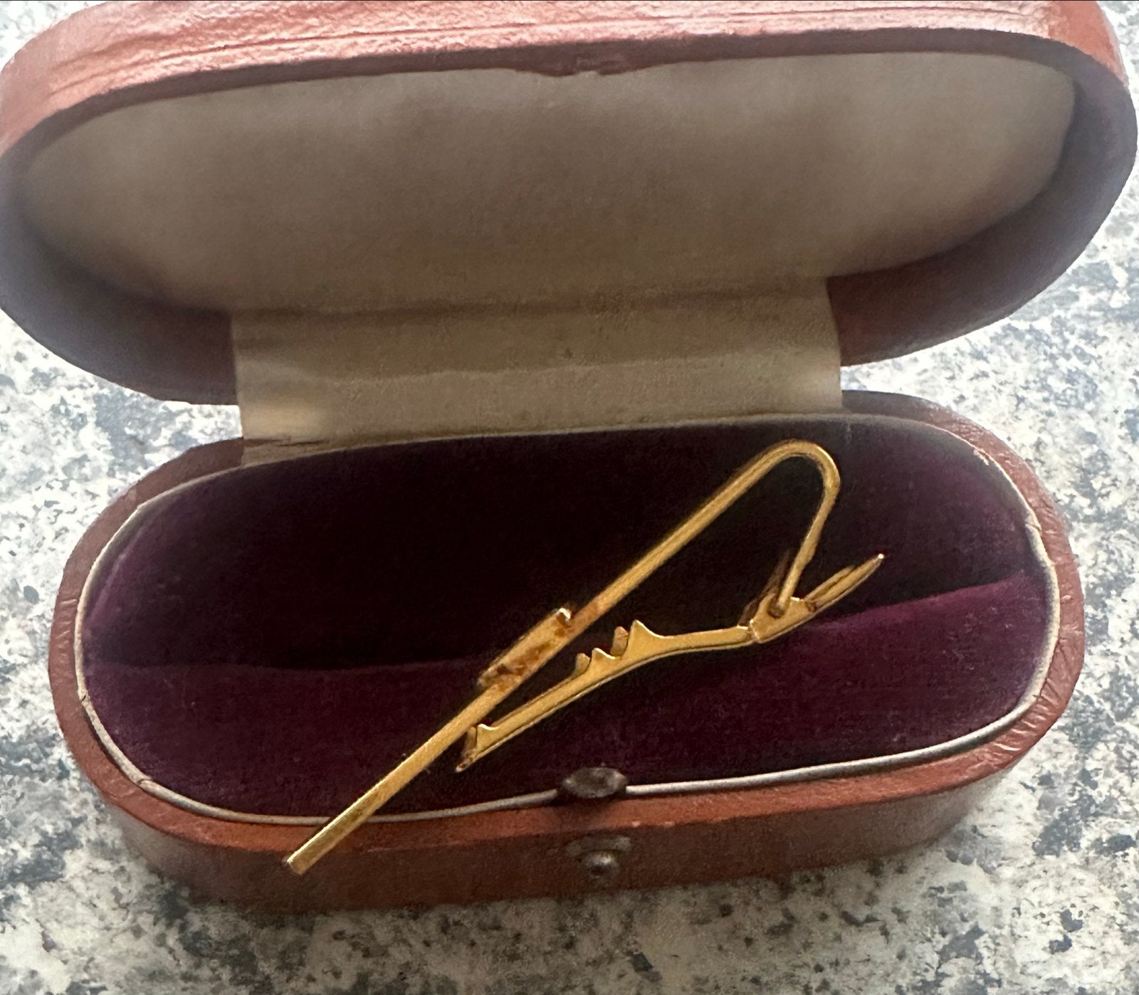 Vintage S.T. Dupont dasspeld met origineel doosje, Sieraden, Tassen en Uiterlijk, Antieke sieraden, Ophalen of Verzenden, Overige materialen