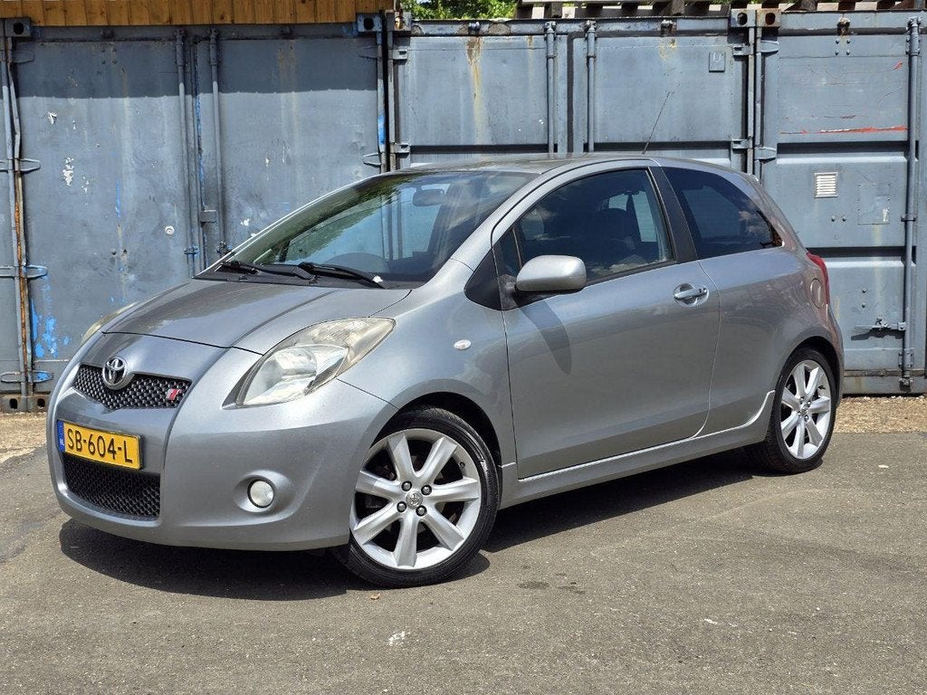 Toyota Yaris 1.8 VVTi TS |APK 03-02-2027 | Trekhaak | Climat, Voorwielaandrijving, Automatische klimaatregeling, Gebruikt, 4 cilinders