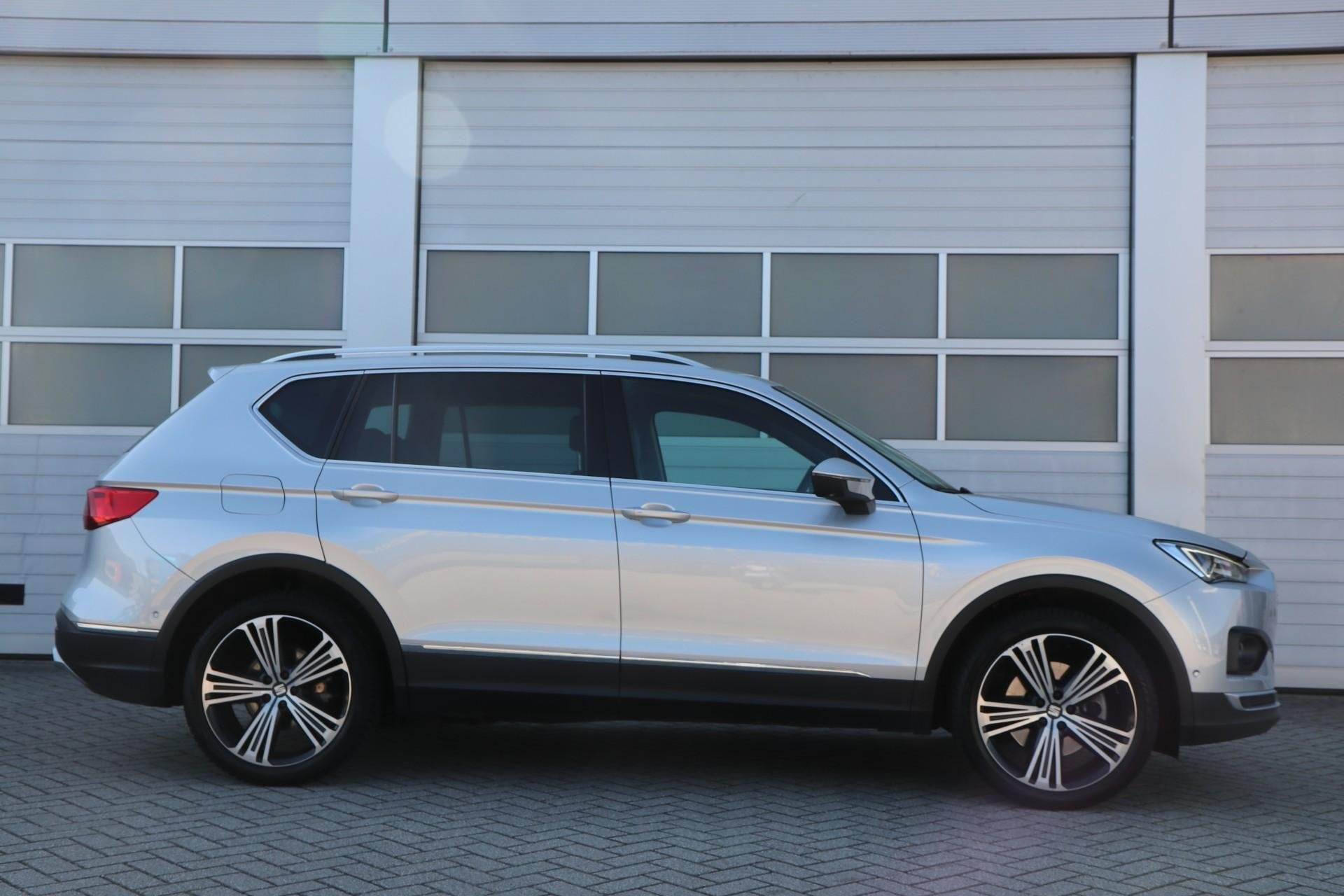 SEAT Tarraco 1.4 TSI e-Hybrid 245pk PHEV Xcellence | Trekhaa, 12 maanden, Euro 6, 4 cilinders, Alcantara