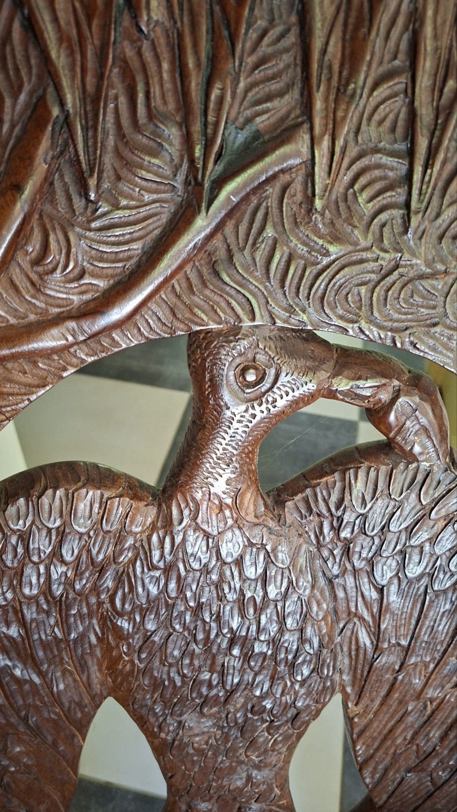 Unieke handgesneden houten troonstoel met dierenmotieven, Antiek en Kunst, Ophalen