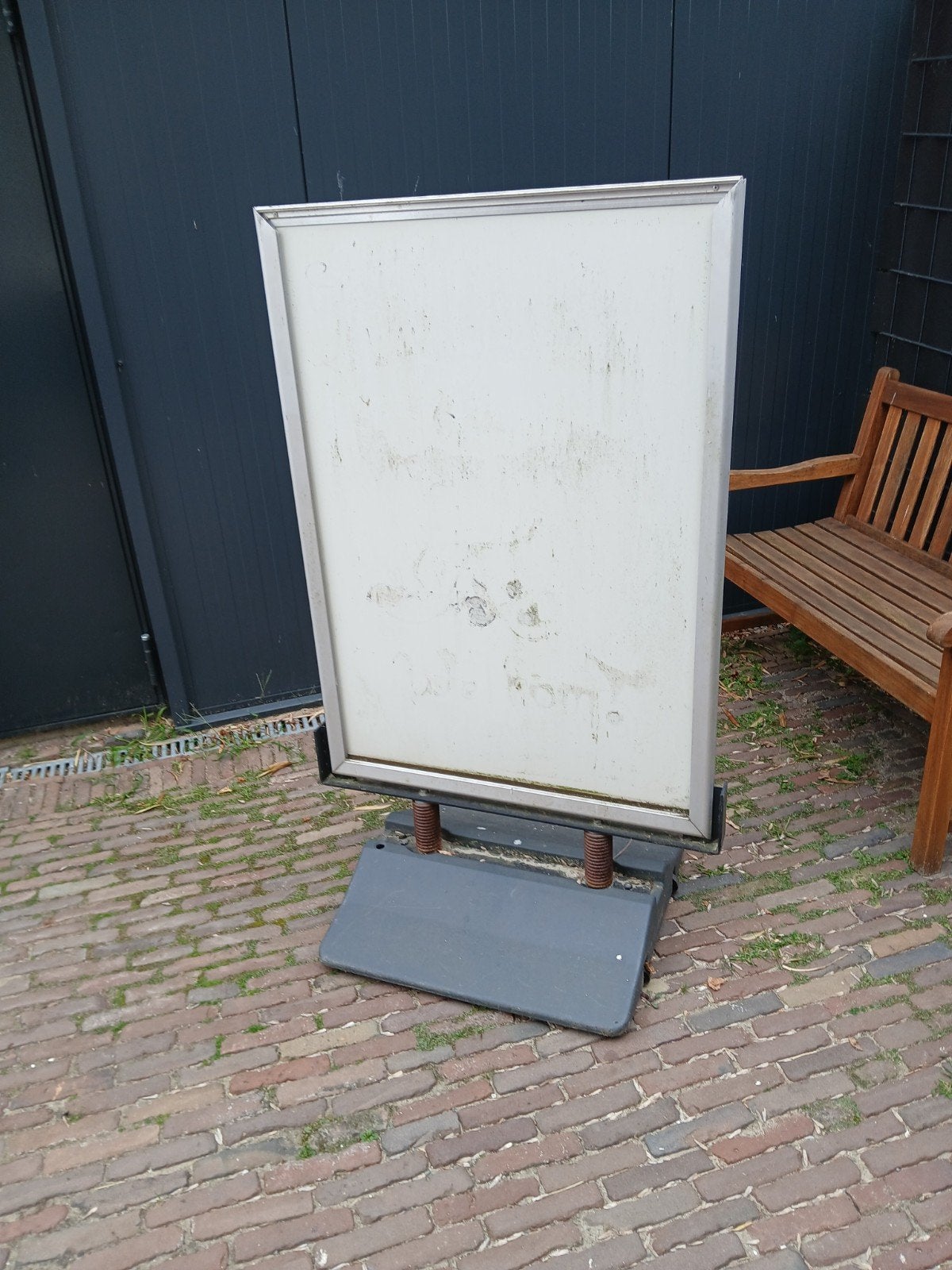 Stoepbord / Reclamebord met verzwaarde voet, Verzamelen, Merken en Reclamevoorwerpen, Ophalen