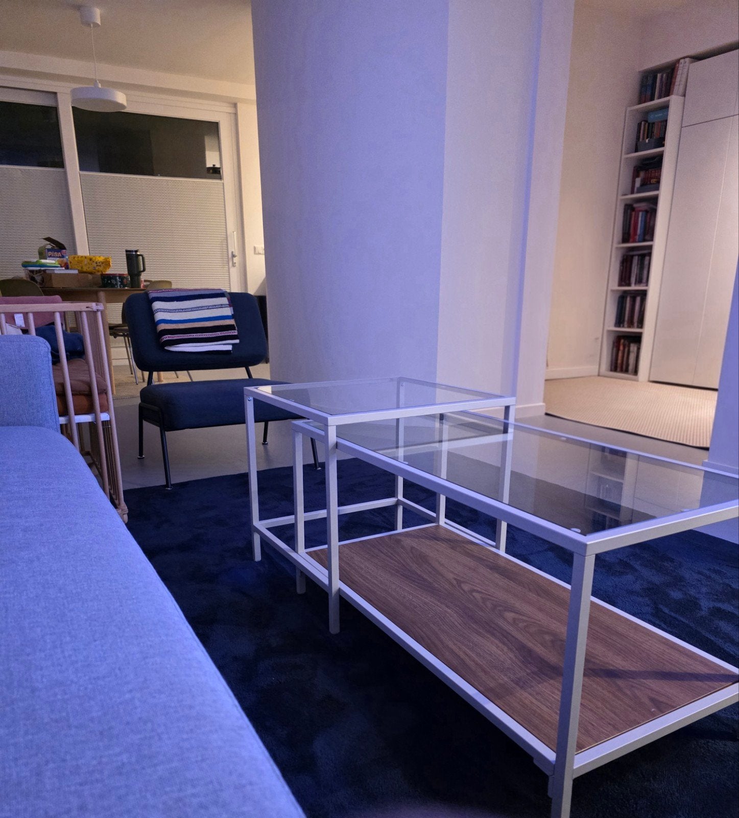 Moderne salontafel met glas en hout, Huis en Inrichting, Tafels | Salontafels, Ophalen, 50 – 75, Glas, 100 tot 150 cm