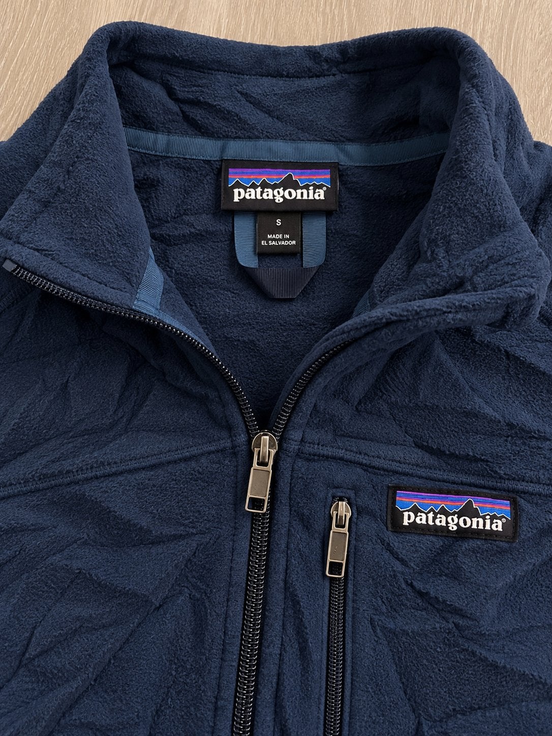 Patagonia fleecevest dames S - Donkerblauw, Patagonia Europe Coöperatief U.A., Directsales.europe@patagonia.com, Maat 36 (S), Gedragen