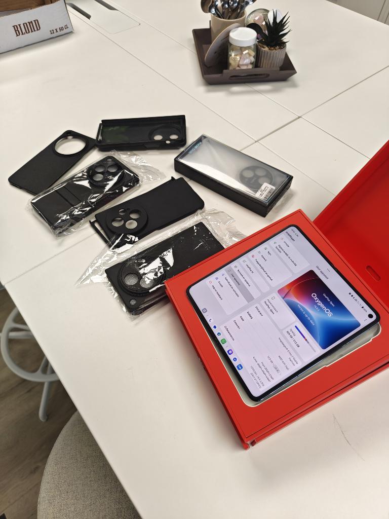OnePlus Open 512GB zwart met doos en hoesjes, Overige modellen, Ophalen of Verzenden, Zo goed als nieuw, Zonder simlock