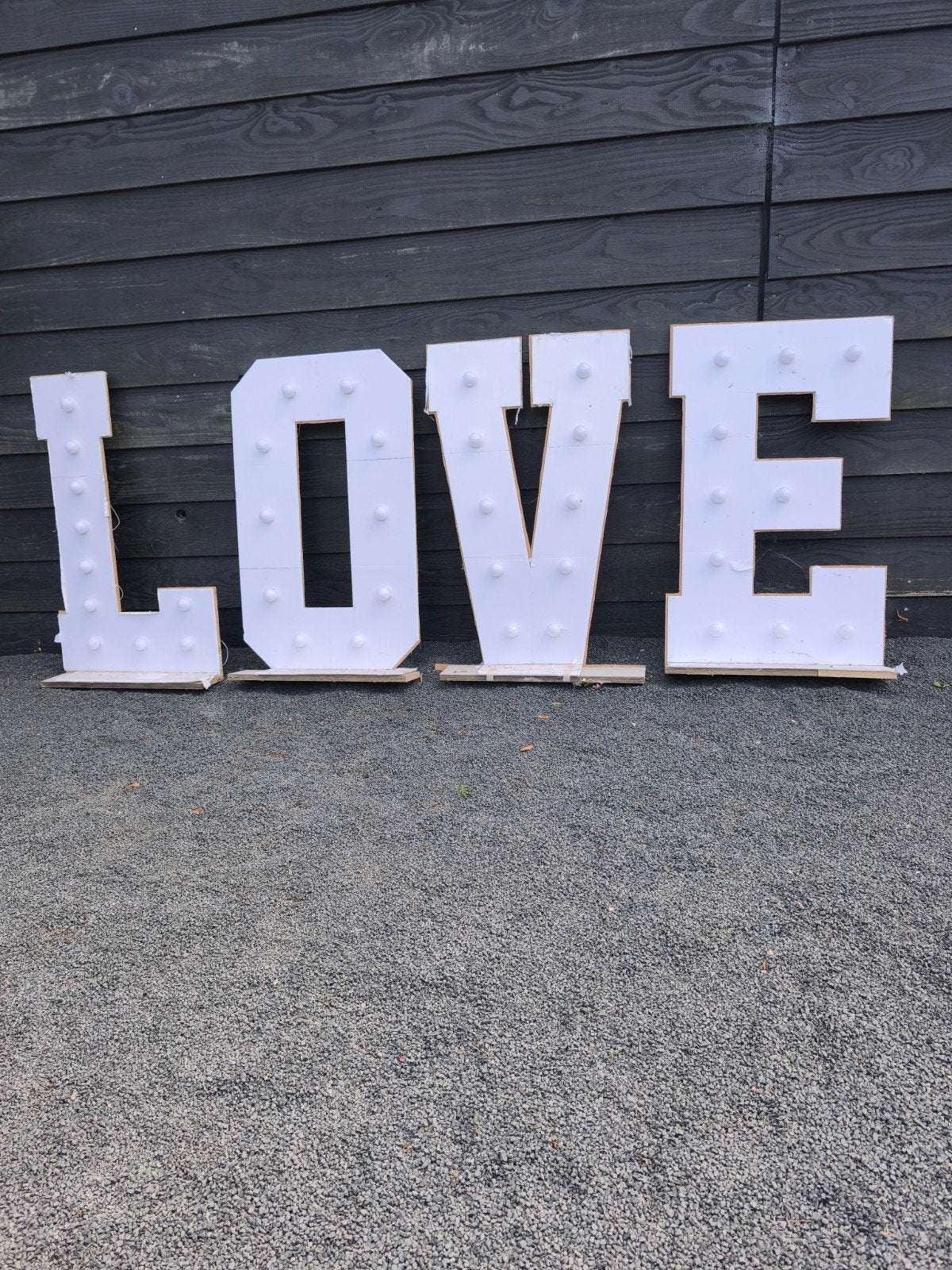 Grote LOVE letters met verlichting op batterij., Ophalen, Zo goed als nieuw, Versiering, Geboorte of Huwelijk