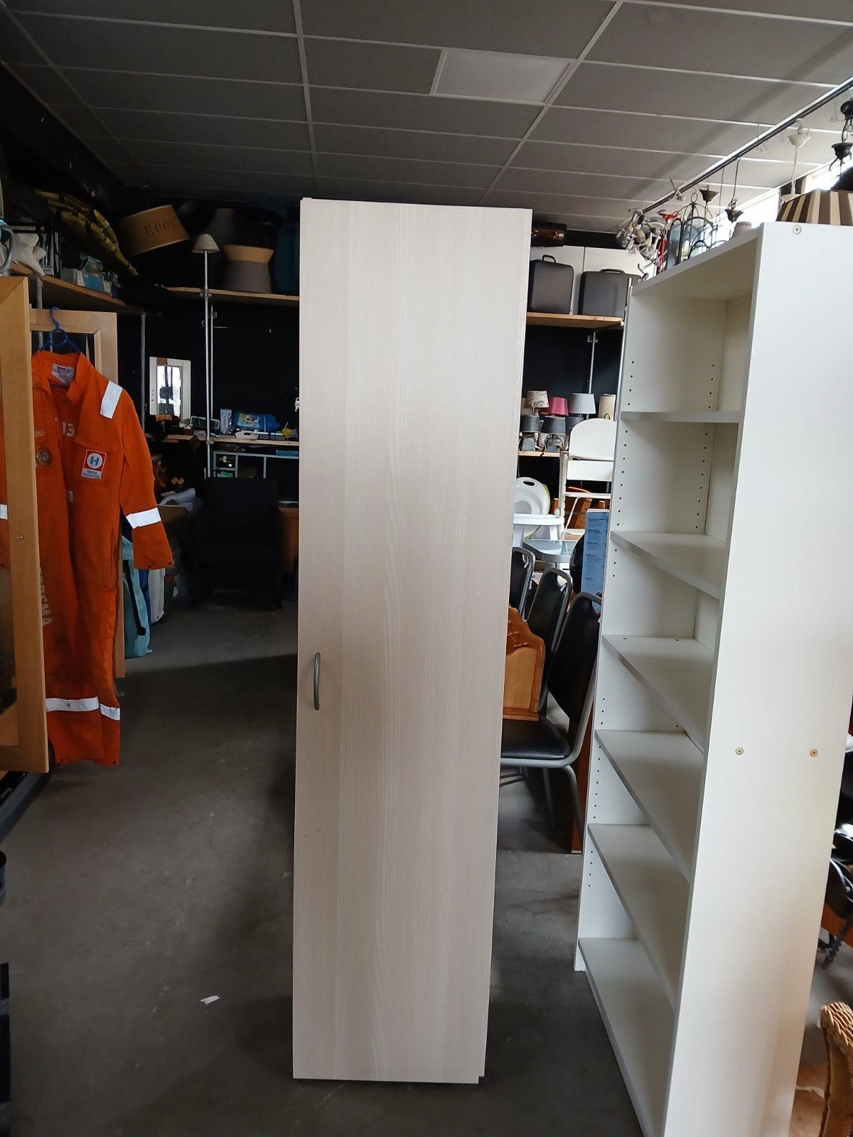 Kast, Ophalen