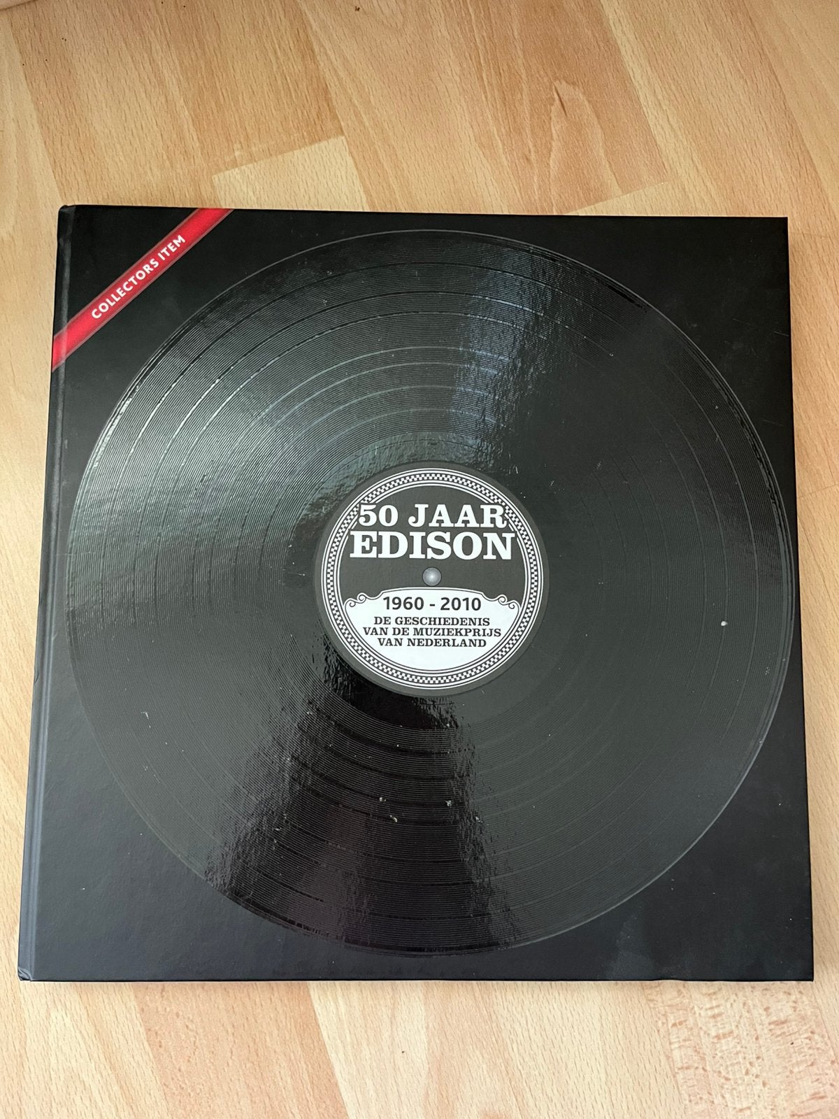 50 jaar edison 1960- 2010 geschiedenis muziekprijs nederland, Boeken, Muziek, Ophalen of Verzenden, Zo goed als nieuw