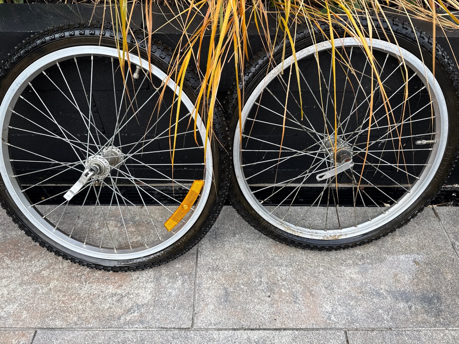 2x Wiel 47-406 (20x1.75) met uitvalsnaaf, Fietsen en Brommers, Gebruikt, Kinderfiets, Rubber, Ophalen