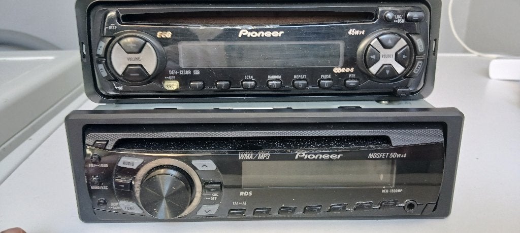 autoradio cd, Auto diversen, Ophalen of Verzenden, Gebruikt