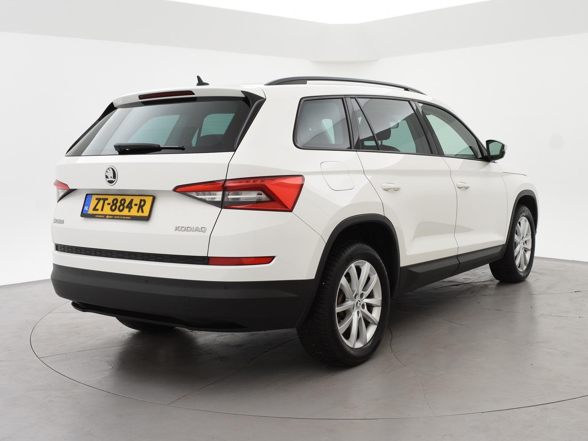Skoda Kodiaq 1.4 TSI ACT 150 PK DSG + LED | STOELVERWARMING, Auto's, Stof, 4 cilinders, 150 pk, Wit