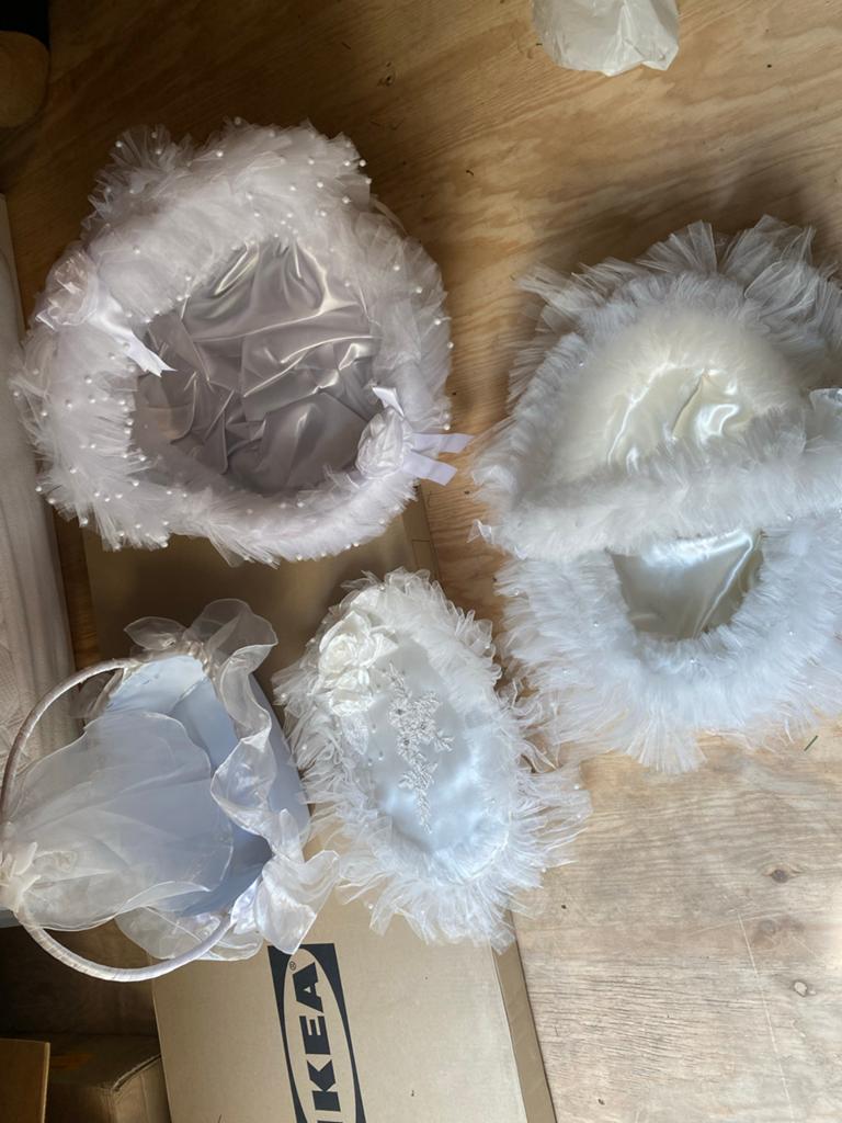 Witte bruiloft accessoires: mandjes en ringkussen, Ophalen of Verzenden, Zo goed als nieuw