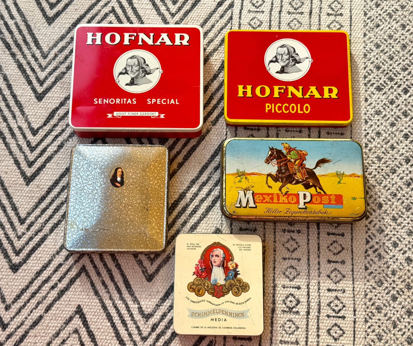 Vintage antiek sigarendoosje hofnar willem 2 mexiko post, Verzamelen, Ophalen of Verzenden, Gebruikt, Tabaksdoos of Verpakking