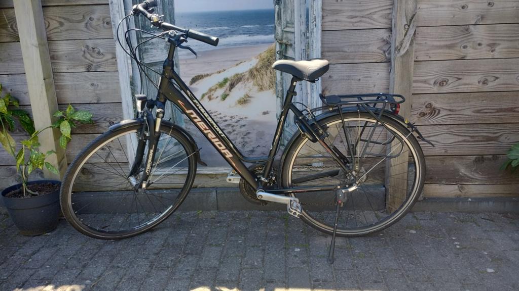 Merida Freesport Damesfiets - 21 versnellingen, 57cm frame, 28 inch, Gebruikt, Velgrem, 56 cm of meer