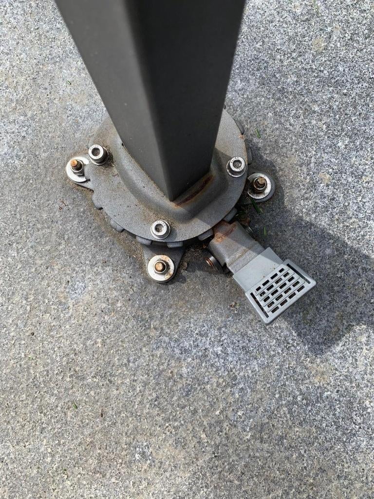 parasol voet, Ophalen, Gebruikt, Minder dan 1 meter, Parasolvoet