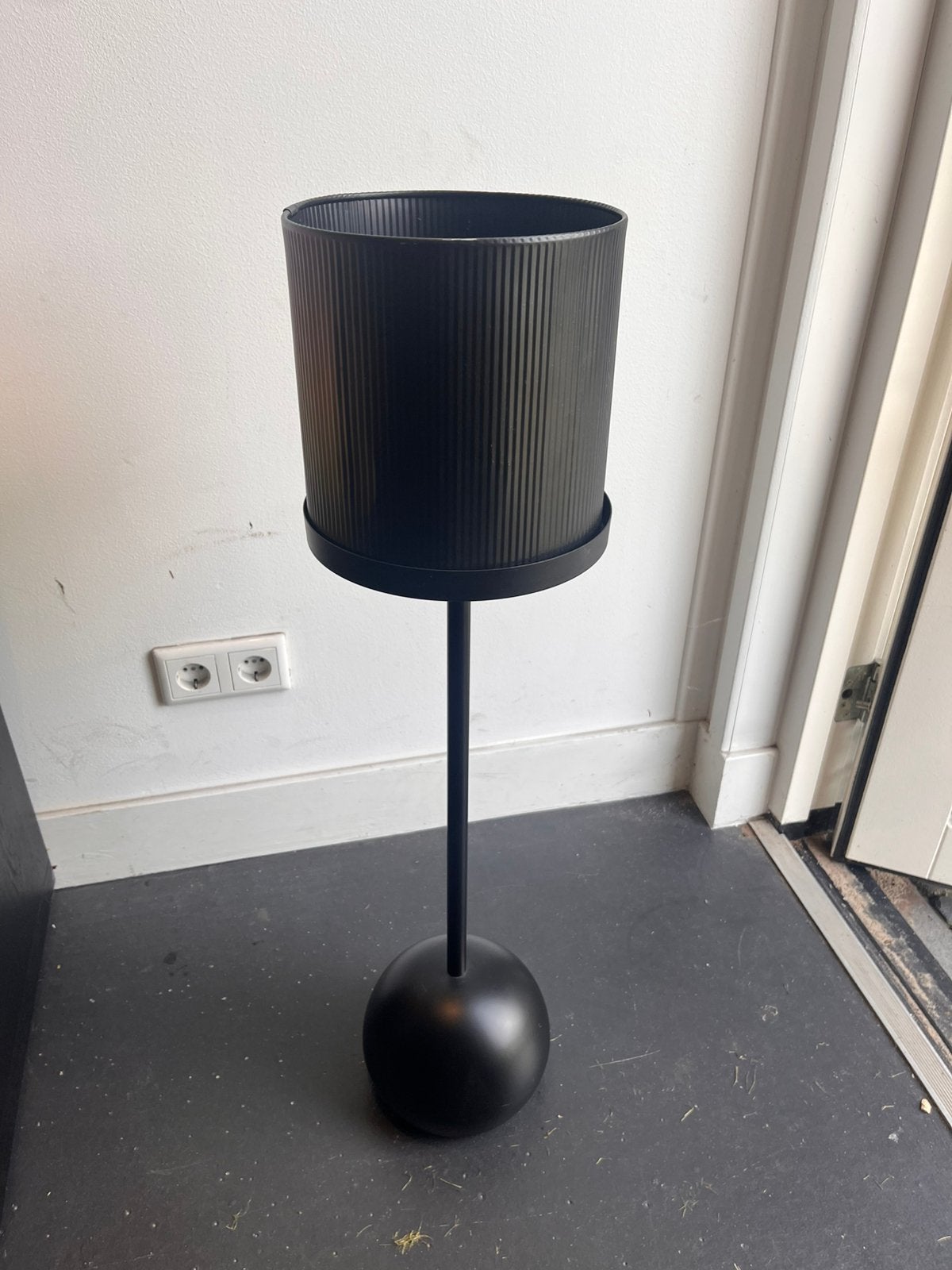 Bloempot, Tuin en Terras, Rond, Binnen, Ophalen of Verzenden, Zo goed als nieuw